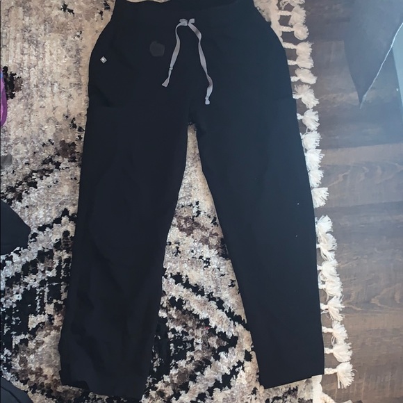 Figs Cargo Scrub Pants - Picture 1 of 3